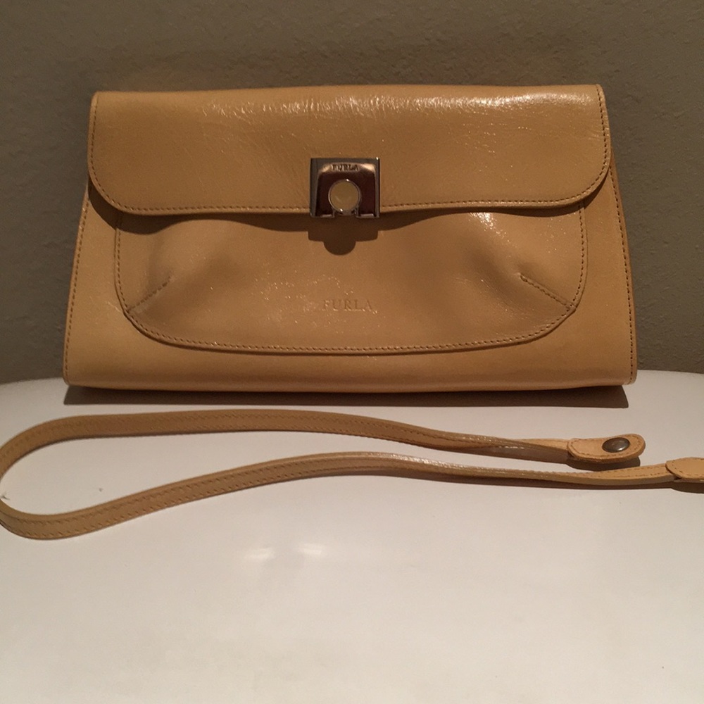 Handbag - Picture 2 of 5